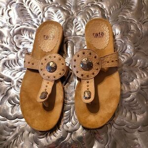 Like new, rafe new york, made of the finest leather and the prettiest studs,
